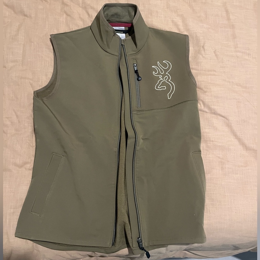 Women’s Browning vest